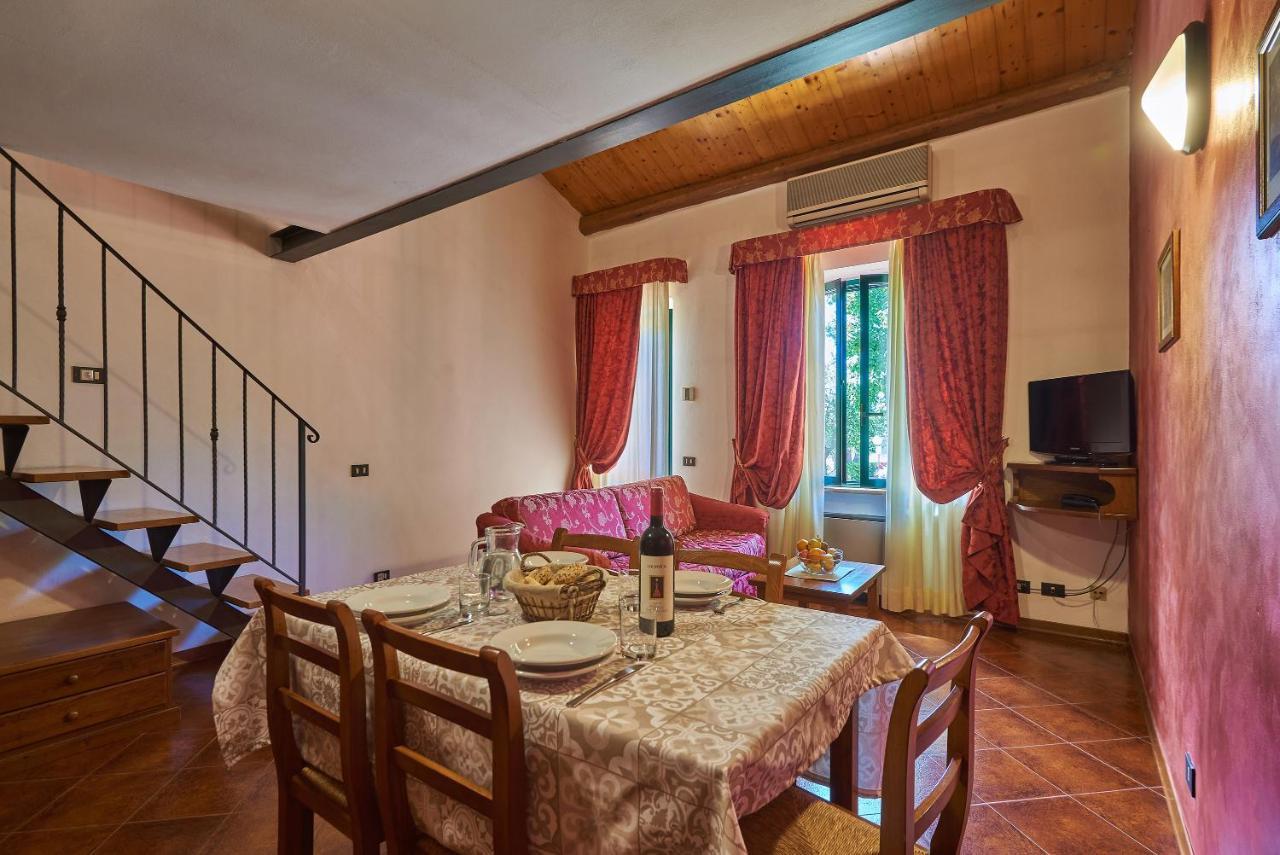 Casanova - Family Apartments Residence San Quirico d'Orcia Bagian luar foto